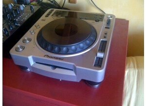 Pioneer CDJ-800MK2