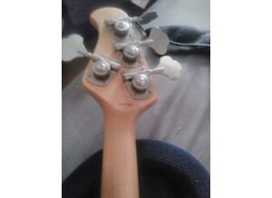 Sterling by Music Man SB14