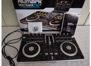Numark Mixtrack Pro II (99412)