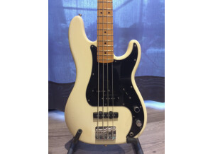 Fender Tony Franklin Fretted Precision Bass