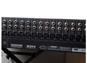 Mackie SR 24.4 VLZ (20333)