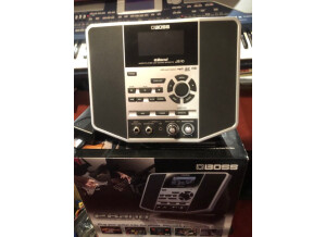 Boss eBand JS-10 Audio Player w/ Guitar Effects (94737)