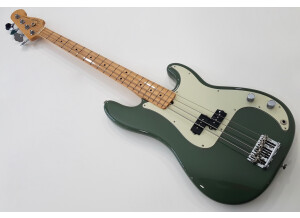 Fender American Professional Precision Bass (92316)