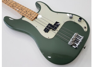 Fender American Professional Precision Bass (85441)