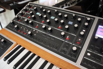 One_2tof 12.JPG One_2tof 12.JPG