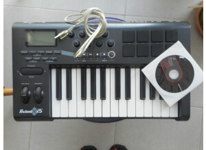 M AUDIO_02.JPG