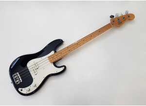 Fender Standard Precision Bass [1982-1986] (26461)