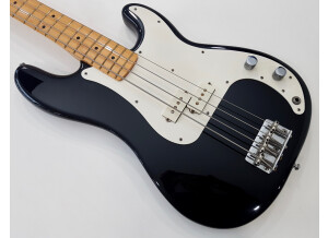 Fender Standard Precision Bass [1982-1986] (79184)