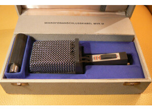 Beyerdynamic M 320 (46950)