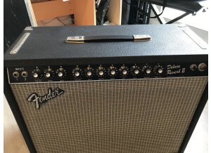 Fender Deluxe Reverb II (81827)