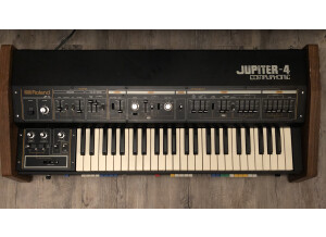 Roland Jupiter-4 (81513)