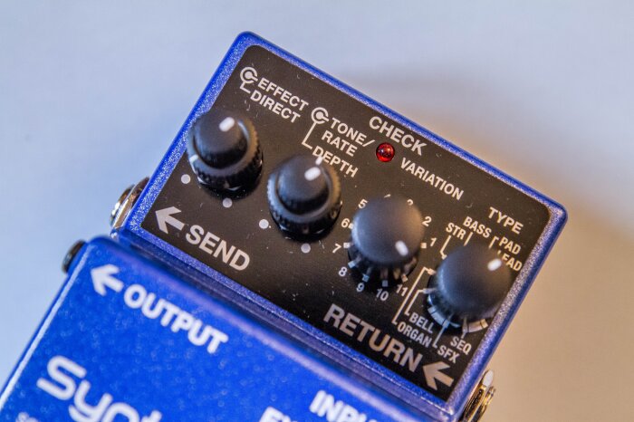 Boss SY-1-12 Boss SY-1-12