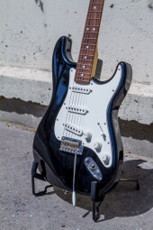 StratocasterPlayer-3 StratocasterPlayer-3