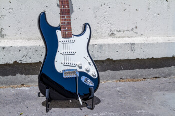 StratocasterPlayer-13 StratocasterPlayer-13