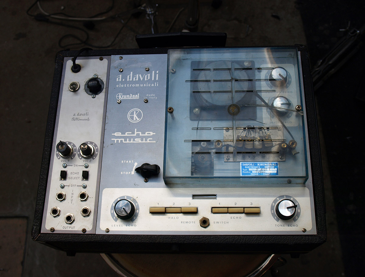Chambre d’écho à bande Davoli Echo Music.
