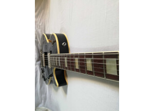 les-paul-greco-2541475@2x