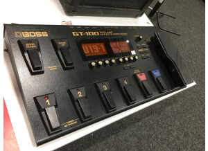 Boss GT-100 (3918)