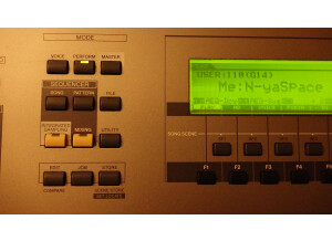 Yamaha MOTIF 8 (34885)