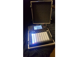 Akai Force (28224)