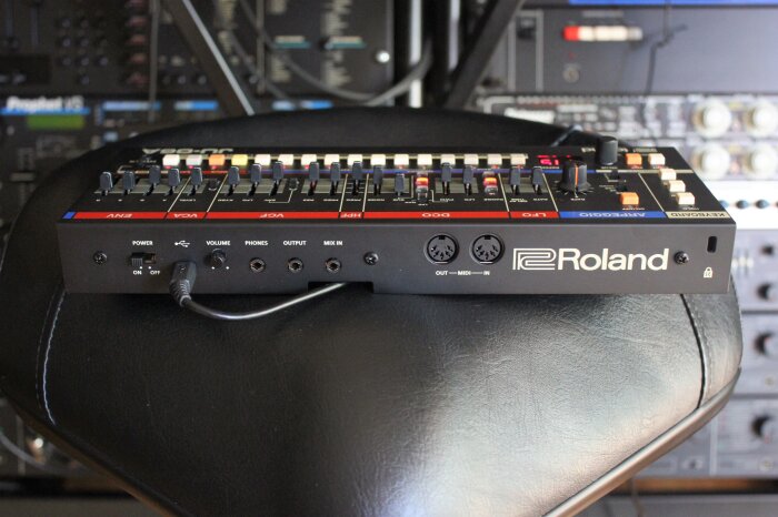 JU-06A_2tof 09.JPG JU-06A_2tof 09.JPG