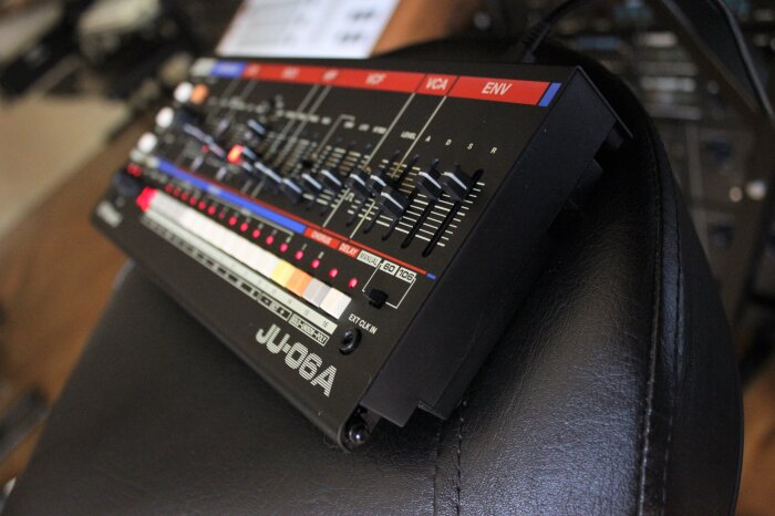 JU-06A_2tof 07.JPG JU-06A_2tof 07.JPG