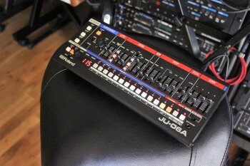 JU-06A_2tof 04.JPG JU-06A_2tof 04.JPG