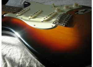 Fender Classic Series - 60's Stratocaster Sunburst