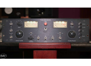 Funky Junk Industries 3202 (43632)