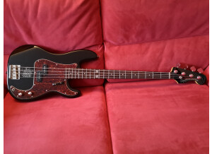 Squier Eva Gardner Precision Bass (43328)