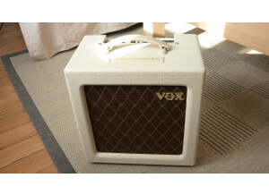 Vox AC4TV (74941)