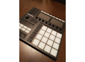 Native Instruments Maschine mk3 (69810)