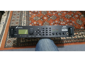Fractal Audio Systems Axe-Fx Ultra (31216)