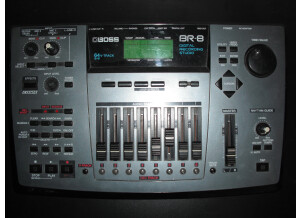 Boss BR-8 Digital Recording Studio (44530)