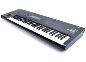 Korg M1 (4253)