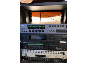 Yamaha A3000 V2 (18251)