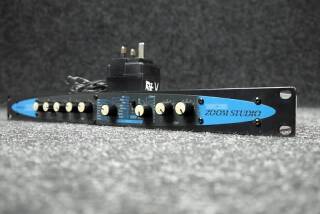 Zoom 1202