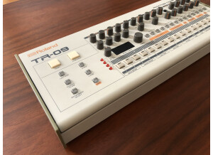 Roland TR-09 (80508)