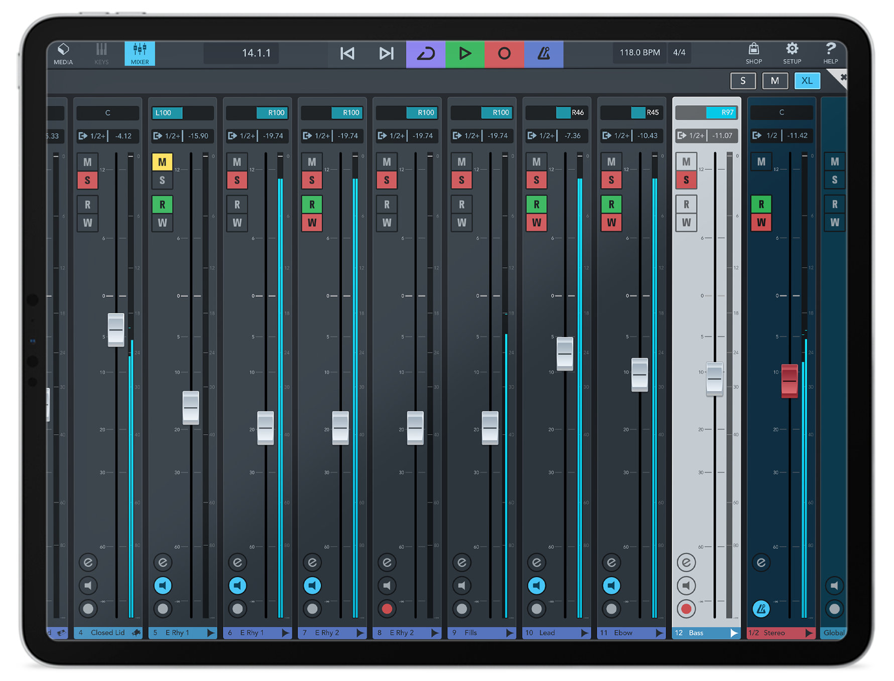 03_CB3_Full_Screen_Mixer