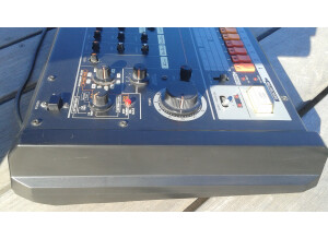Roland TR-808 (99997)