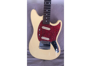 FENDER MUSTANG IV