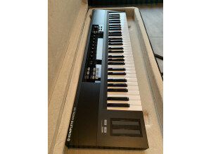 Native Instruments Komplete Kontrol S61 (3871)