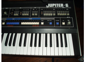 Roland Jupiter-6 (44163)