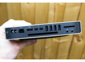 131777-laptops-review-apple-mac-mini-late-2014-review-image4-lOCzMTXURg