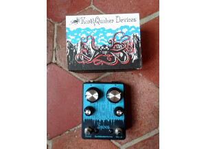 EarthQuaker Devices Spires (32681)