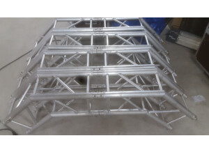 Global Truss Structure triangulaire 300 (12446)