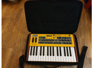 Dave Smith Instruments Mopho Keyboard (76400)