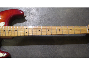 Fender Deluxe Stratocaster HSS Plus Top w/ iOS Connectivity