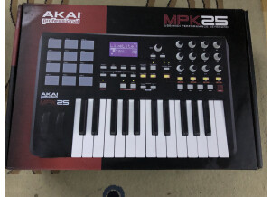 Akai Professional MPK25 (79554)