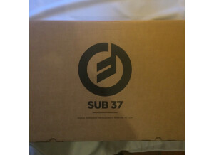 Moog Music SUB 37 (42851)