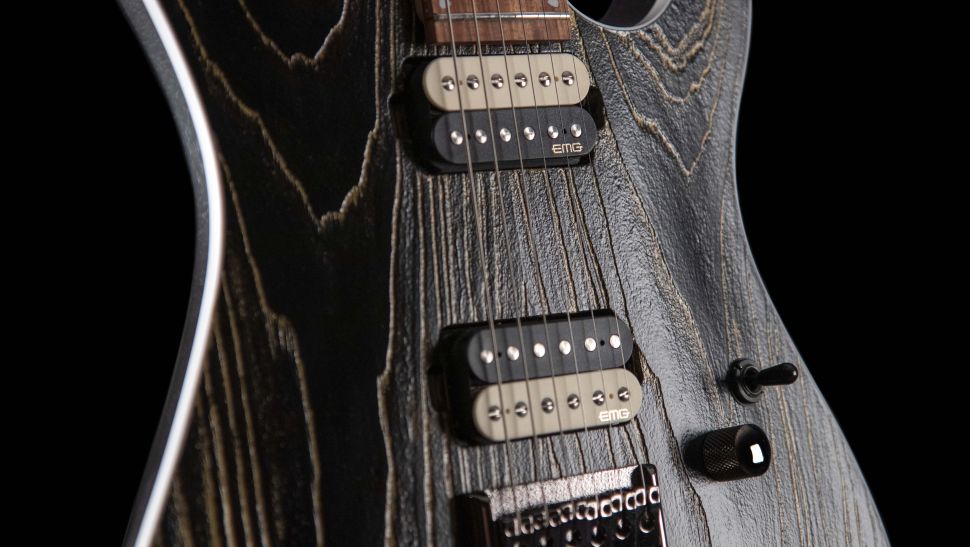 Cort-KX300-with-sand-blasted-swamp-ash-tops